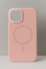 kvkstore.com.tr | iPhone 15 Uyumlu Kadife Dokulu Lansman Kılıf Premium Koruma ve Şıklık Rose Renk